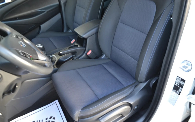 Hyundai Tucson cena 69900 przebieg: 110000, rok produkcji 2018 z Gryfino małe 781